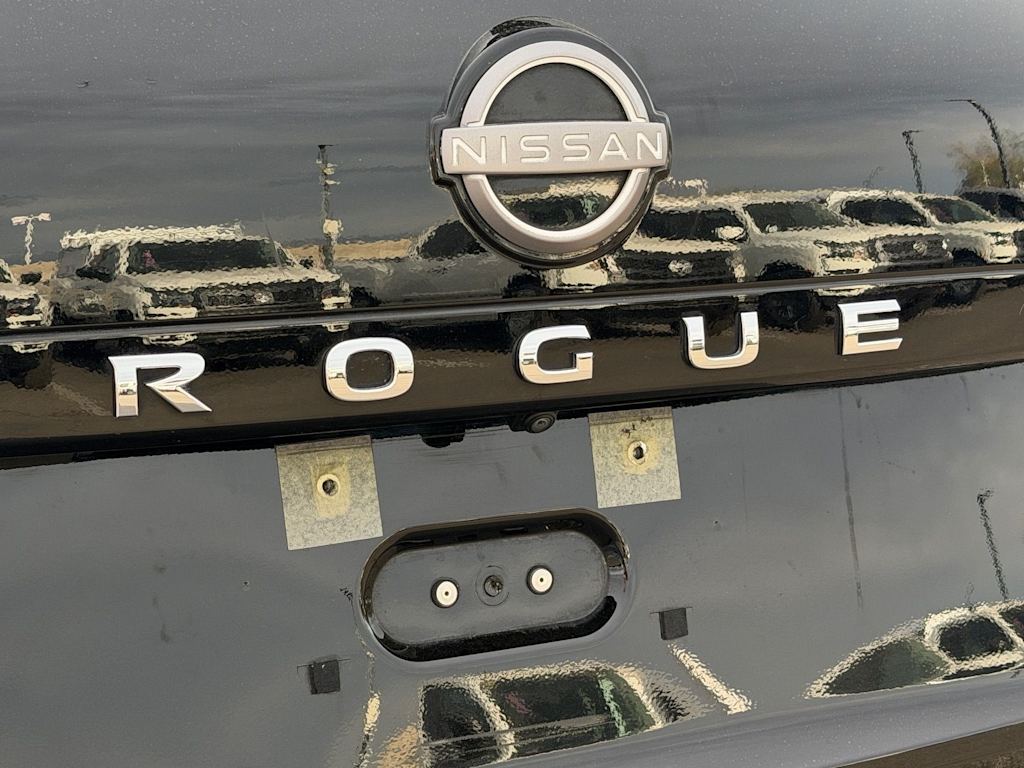 Thumbnail: 2023 Nissan Rogue - 5