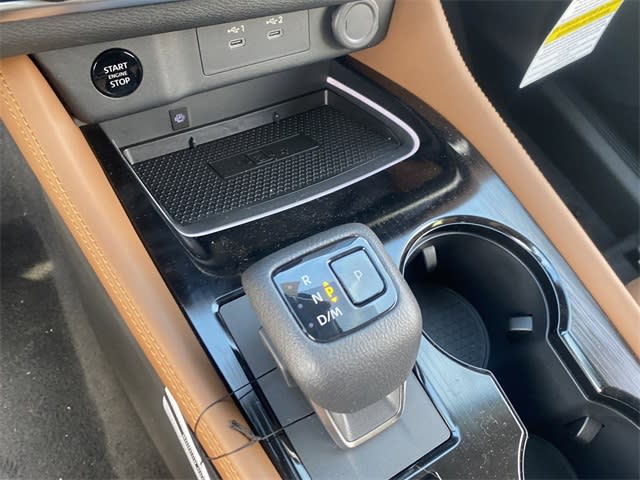 2025 Nissan Rogue Platinum 12