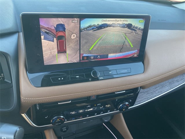 2025 Nissan Rogue Platinum 24