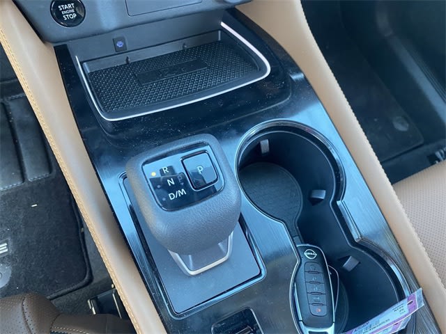 2025 Nissan Rogue Platinum 12