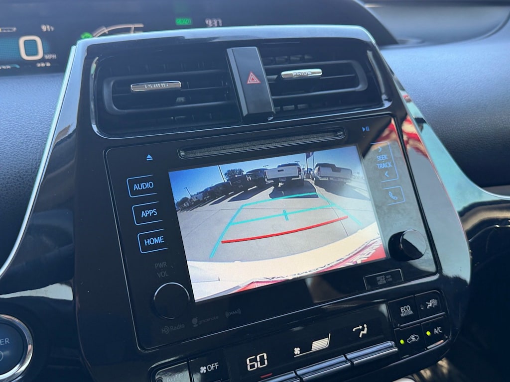 Thumbnail: 2018 Toyota Prius - 24