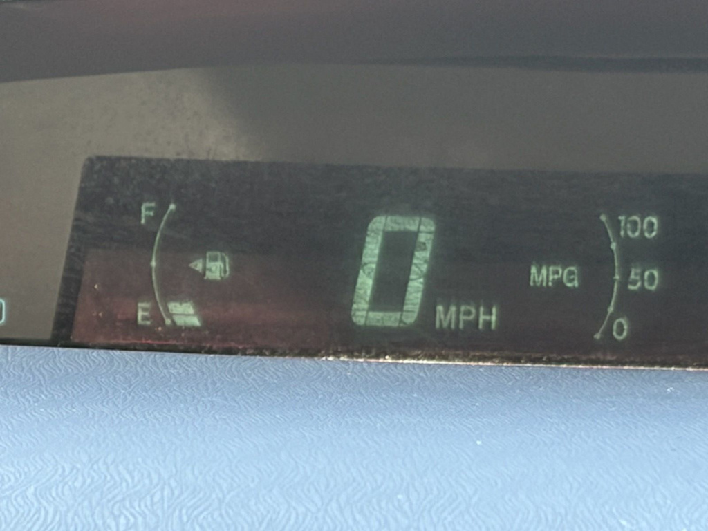 Thumbnail: 2013 Toyota Prius - 31