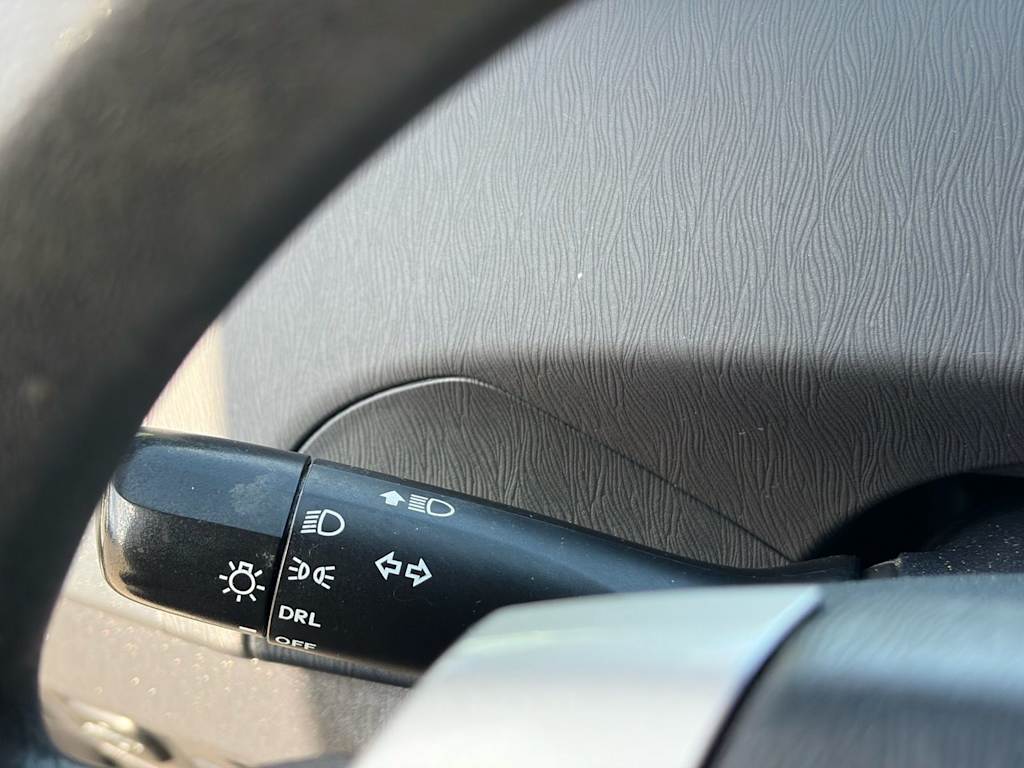 Thumbnail: 2013 Toyota Prius - 12