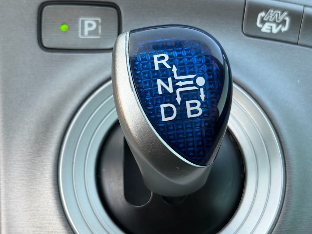 Thumbnail: 2013 Toyota Prius - 6