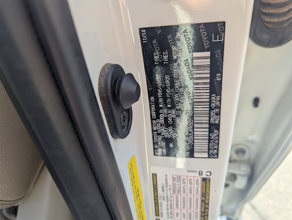 Thumbnail: 2015 Toyota 4Runner - 19