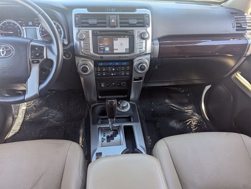 Thumbnail: 2015 Toyota 4Runner - 12