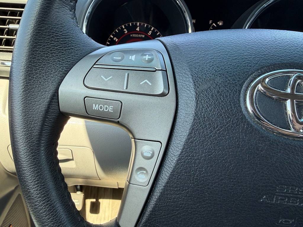 Thumbnail: 2008 Toyota Highlander - 19