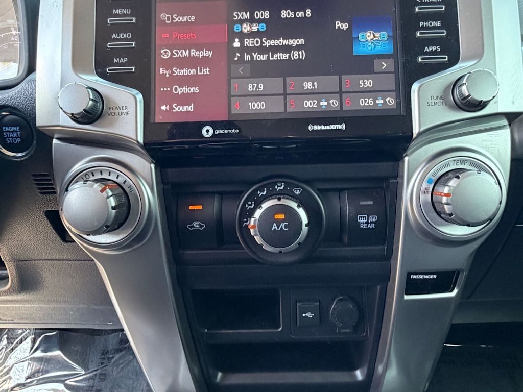 Thumbnail: 2021 Toyota 4Runner - 26