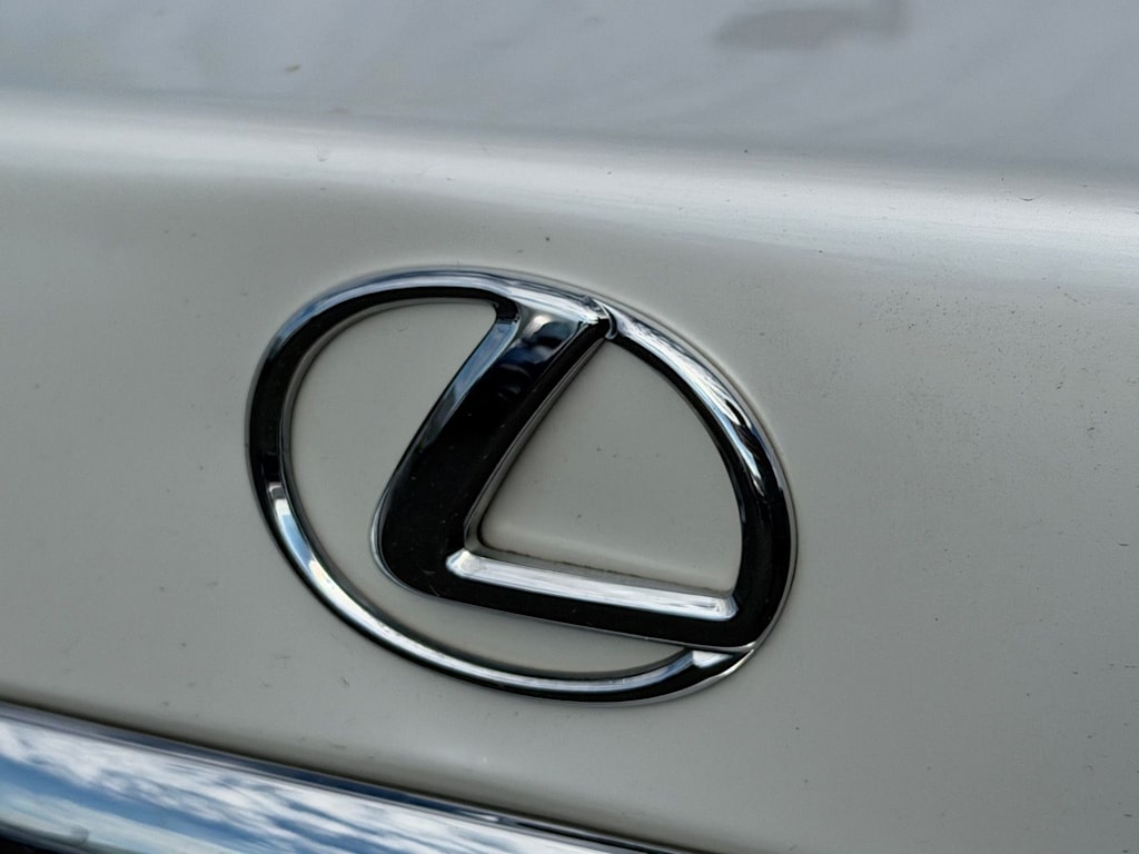 Thumbnail: 2010 Lexus ES - 9