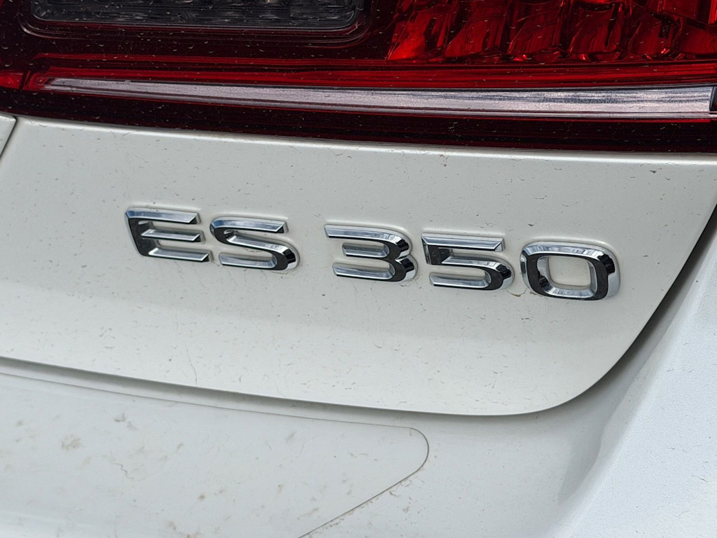 Thumbnail: 2010 Lexus ES - 5