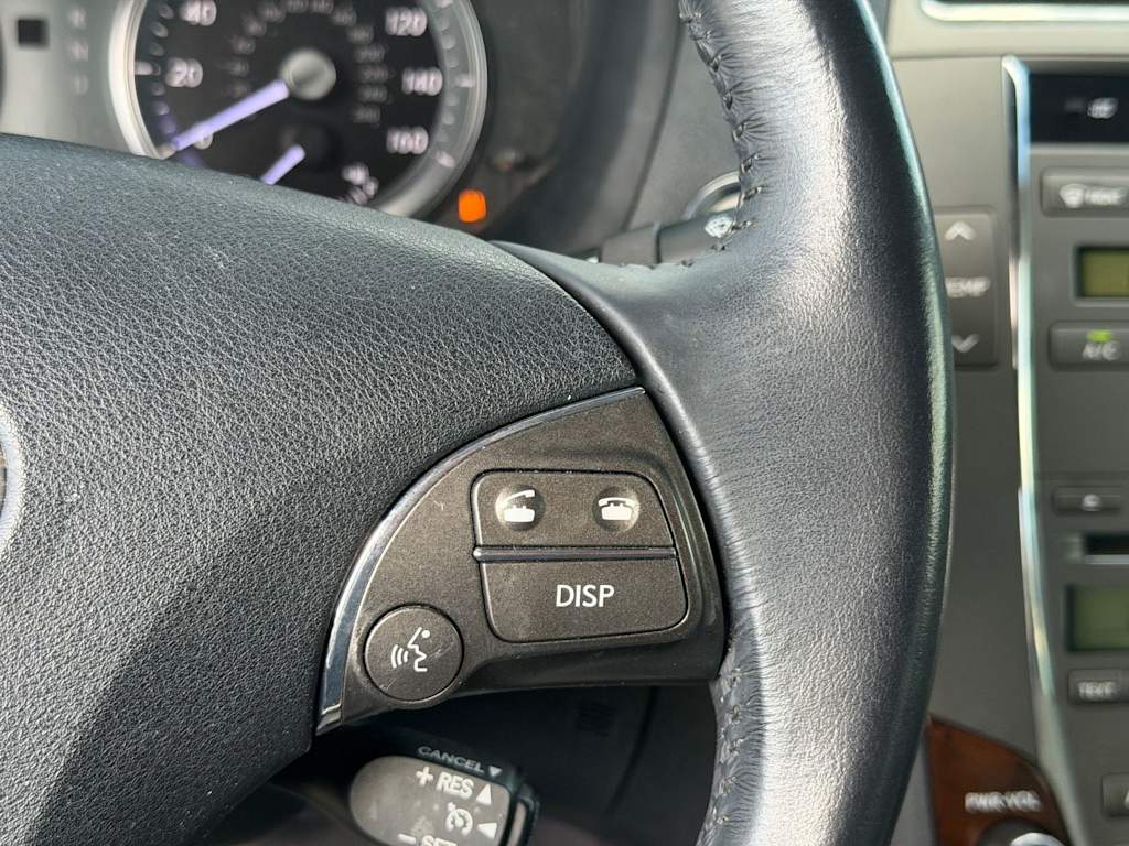 Thumbnail: 2010 Lexus ES - 18