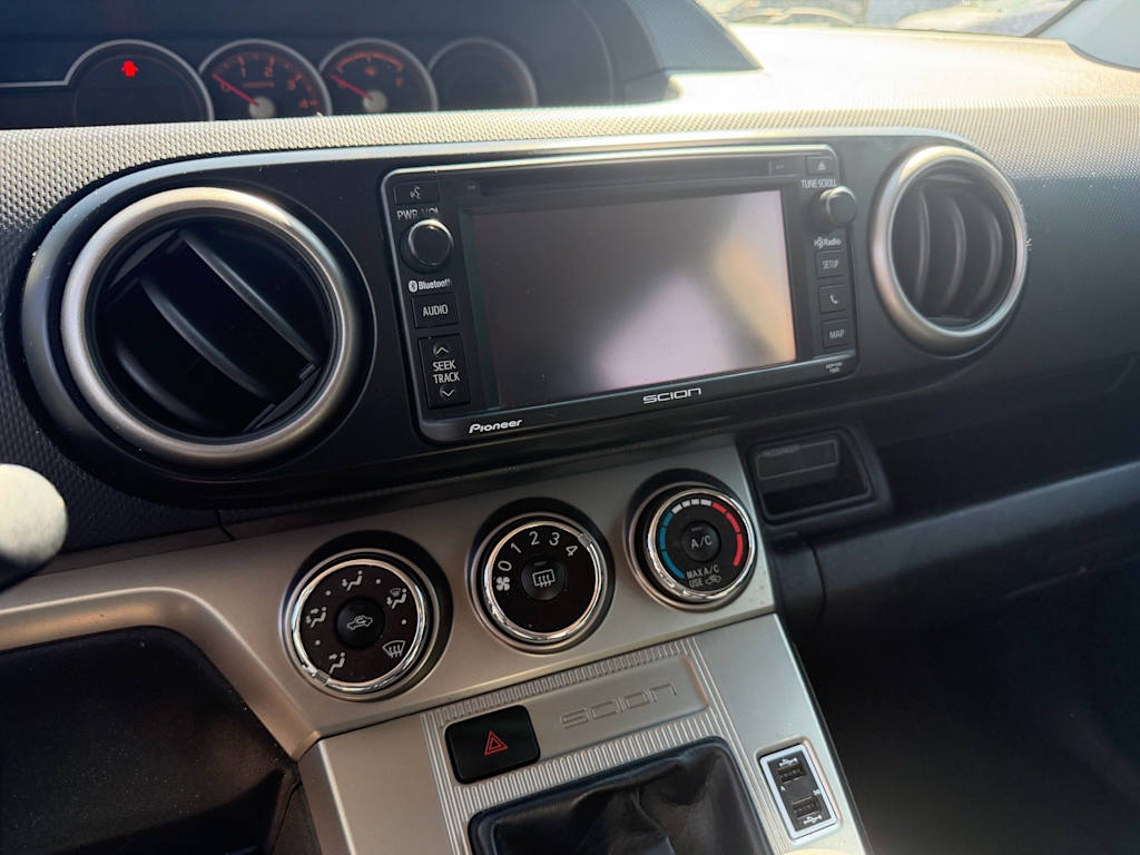 Thumbnail: 2014 Scion xB - 3