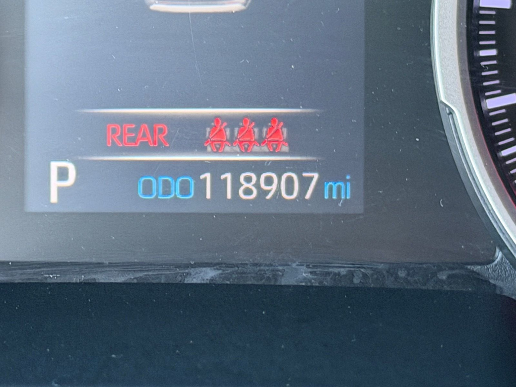 Thumbnail: 2019 Toyota RAV4 - 13