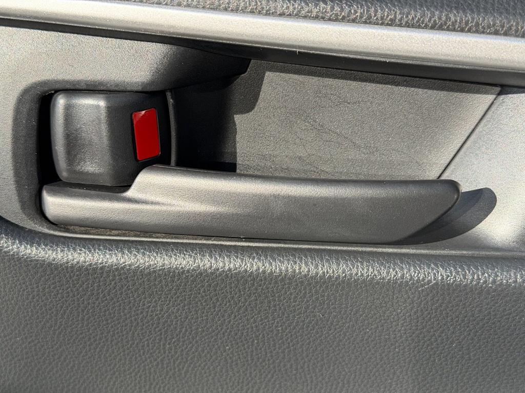 Thumbnail: 2019 Toyota RAV4 - 14