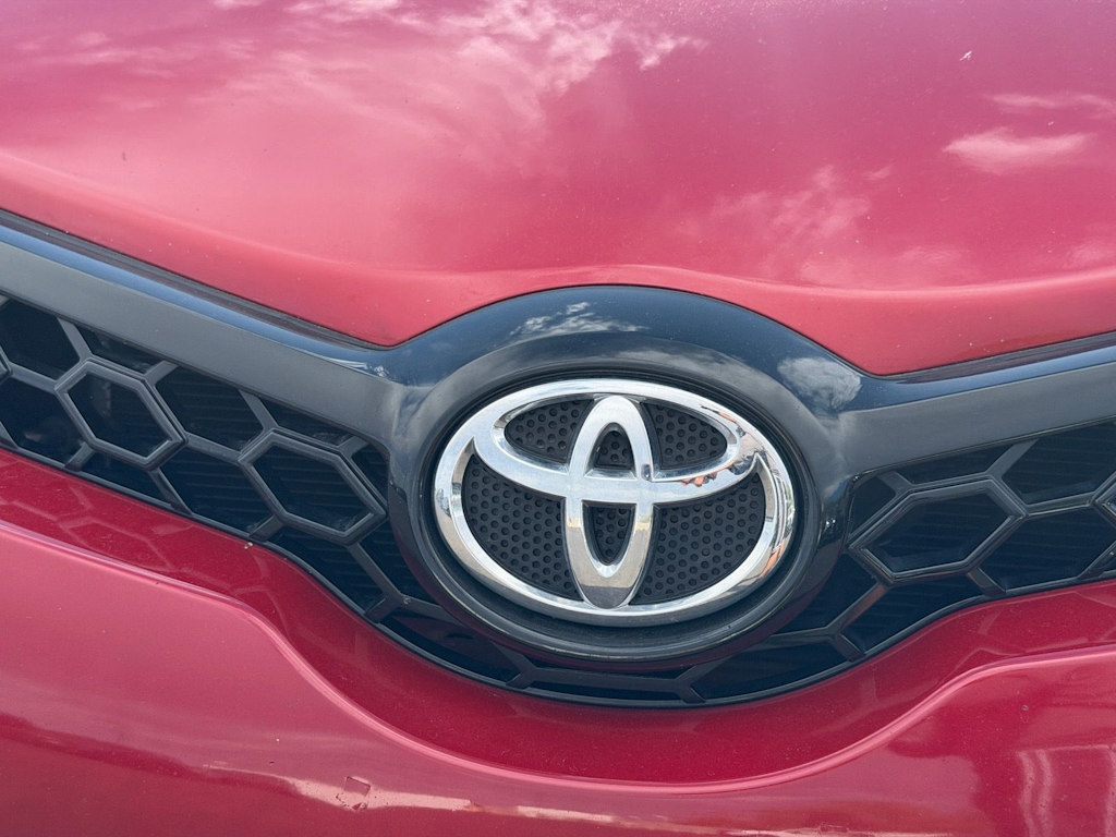 Thumbnail: 2018 Toyota Corolla iM - 25