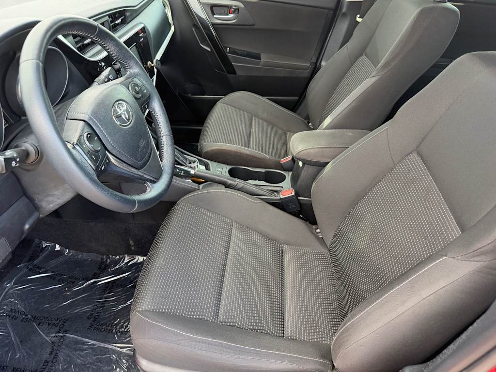 Thumbnail: 2018 Toyota Corolla iM - 9