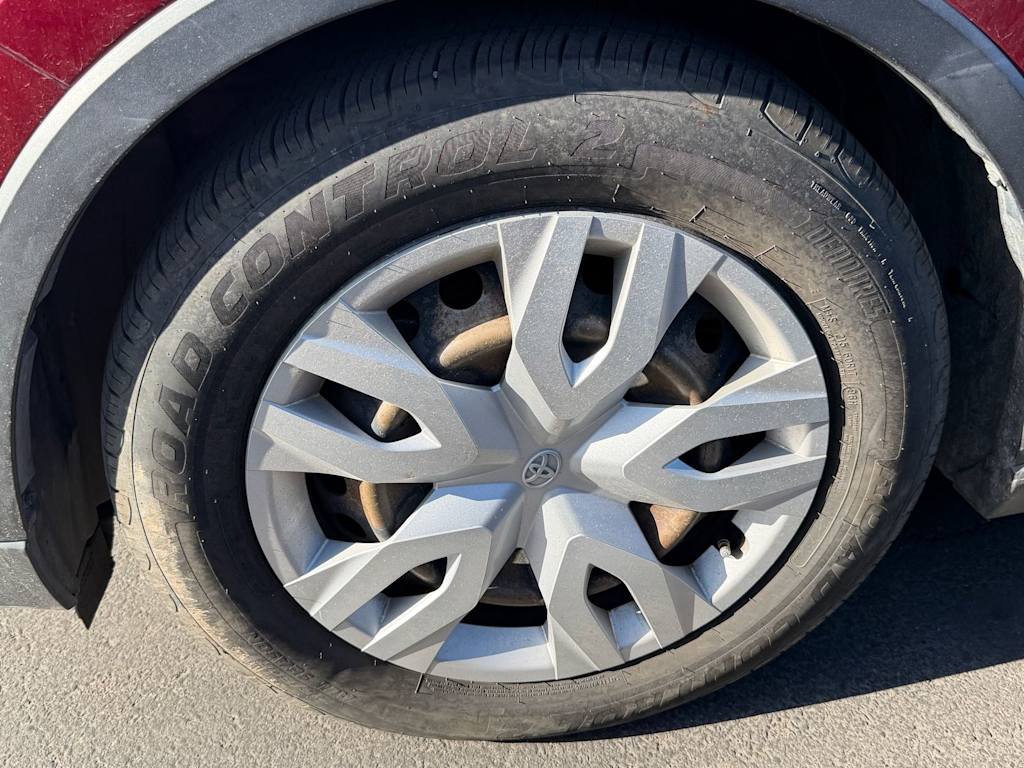 Thumbnail: 2019 Toyota C-HR - 3