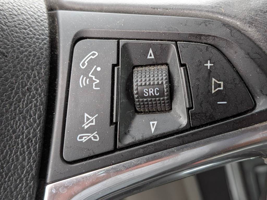Thumbnail: 2015 Buick Encore - 14