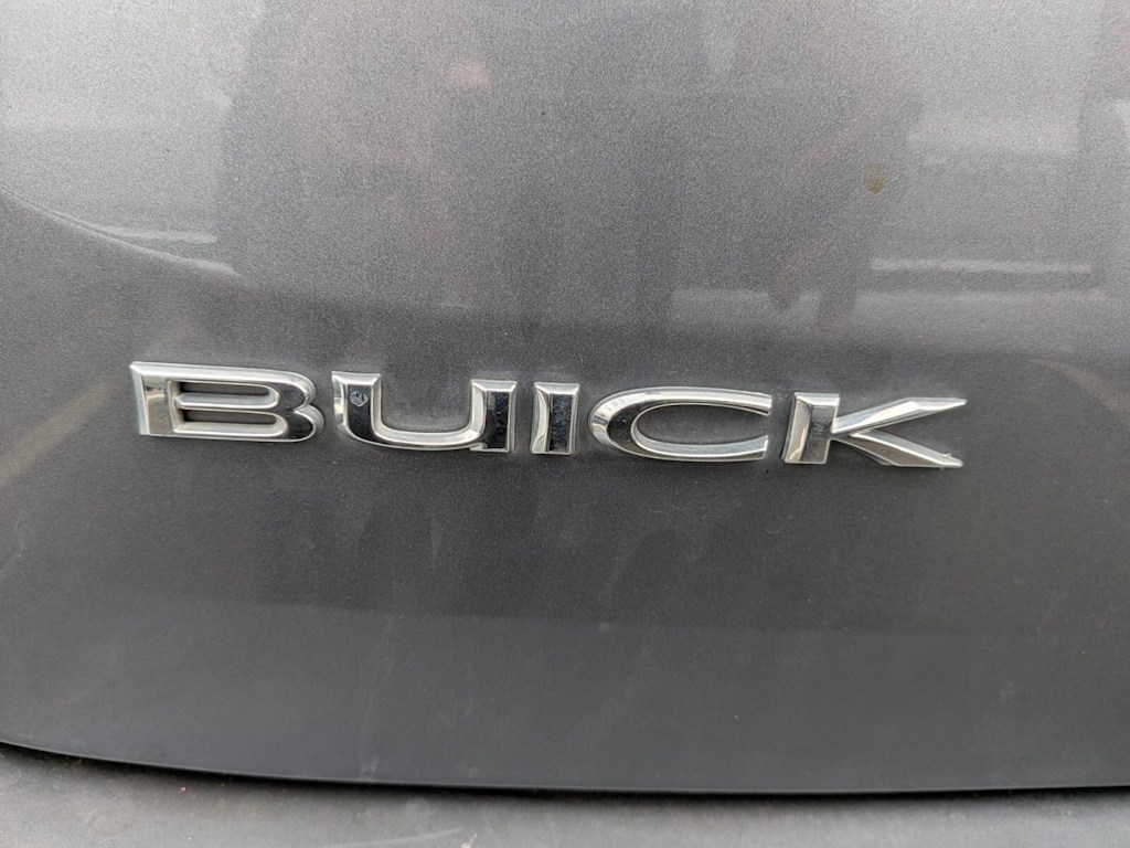 Thumbnail: 2015 Buick Encore - 19
