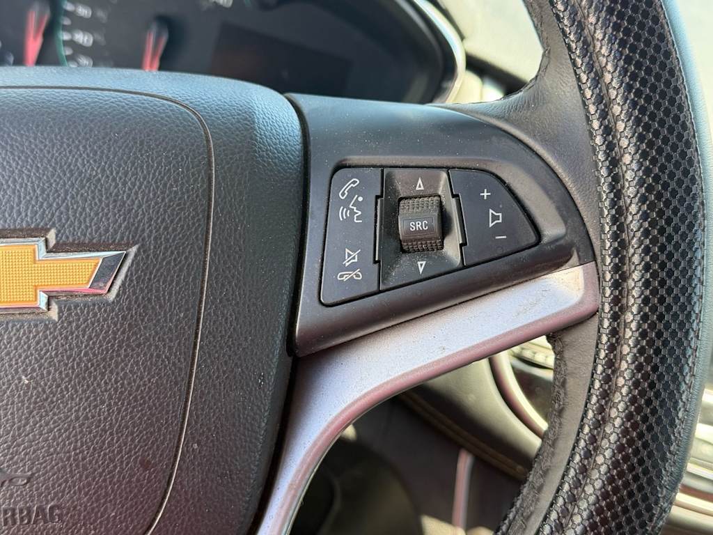 Thumbnail: 2021 Chevrolet Trax - 12