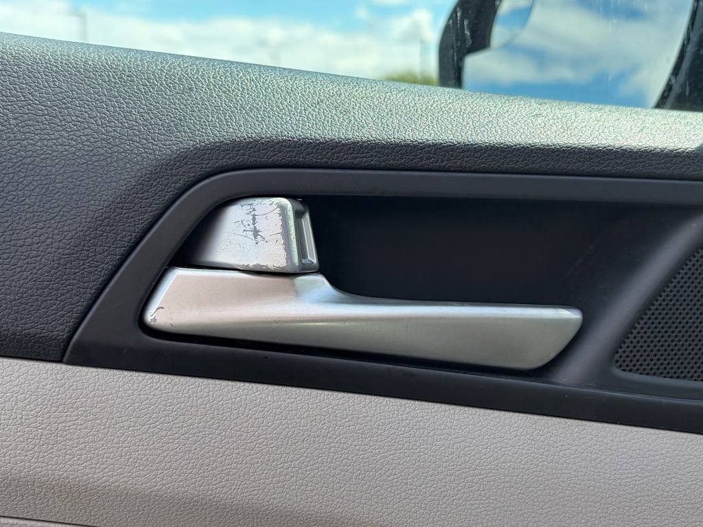 Thumbnail: 2019 Hyundai Tucson - 12