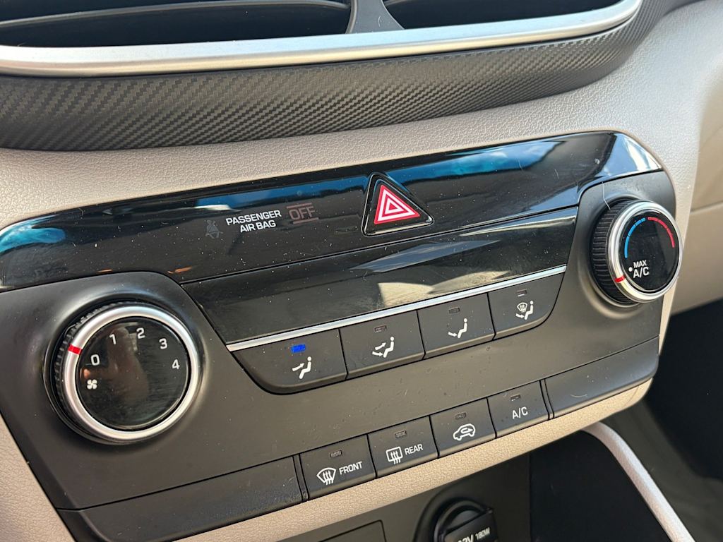 Thumbnail: 2019 Hyundai Tucson - 17