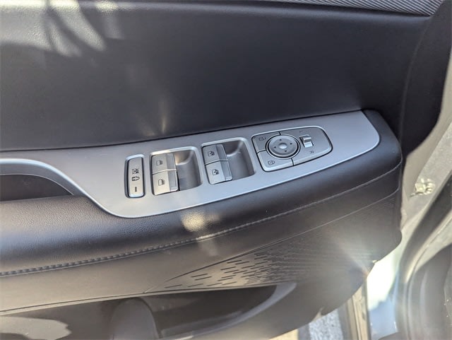 Thumbnail: 2021 Hyundai Palisade - 24