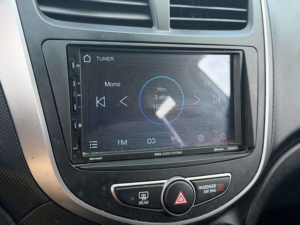 Thumbnail: 2017 Hyundai Accent - 10