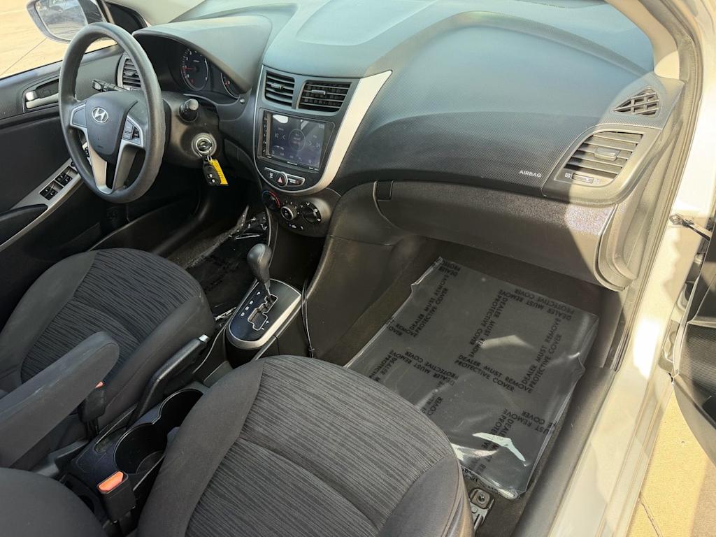 Thumbnail: 2017 Hyundai Accent - 2