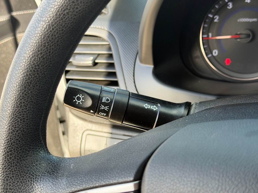 Thumbnail: 2017 Hyundai Accent - 23