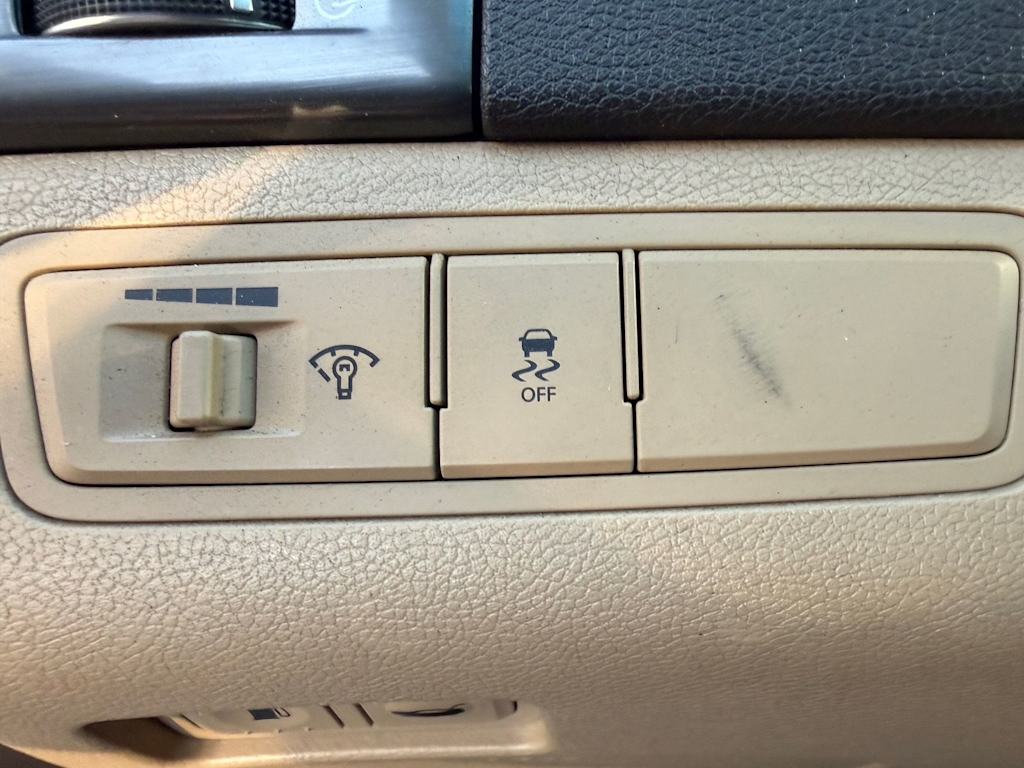 Thumbnail: 2015 Hyundai Sonata - 11