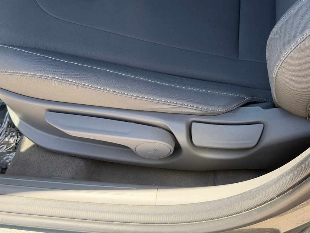 Thumbnail: 2024 Hyundai Elantra - 21