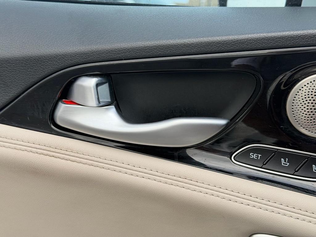 Thumbnail: 2019 Kia Stinger - 22