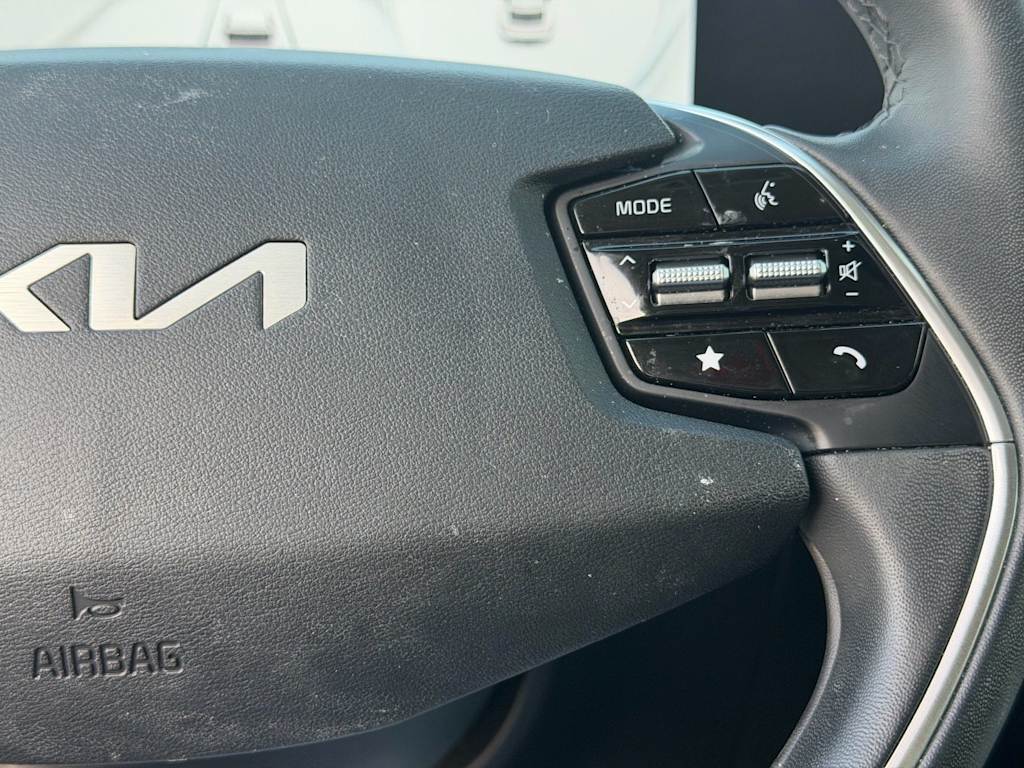 Thumbnail: 2024 Kia EV6 - 19