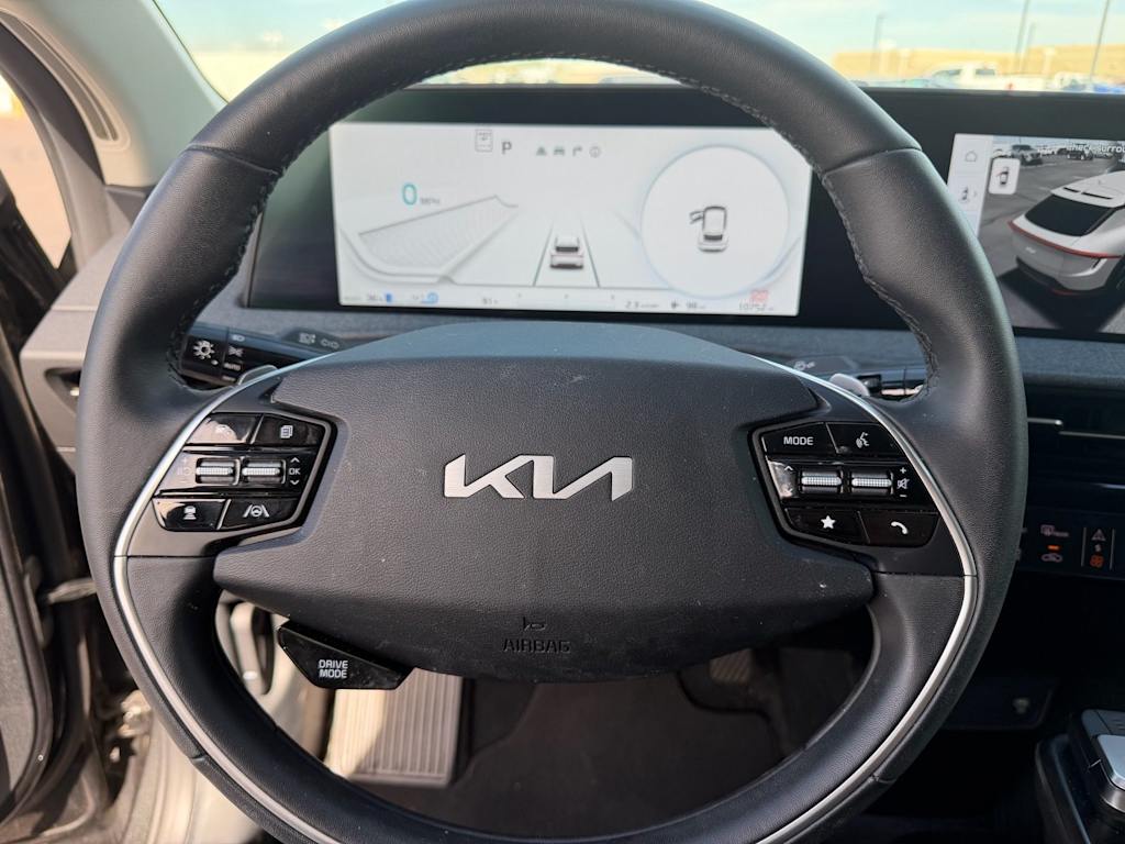 Thumbnail: 2024 Kia EV6 - 2