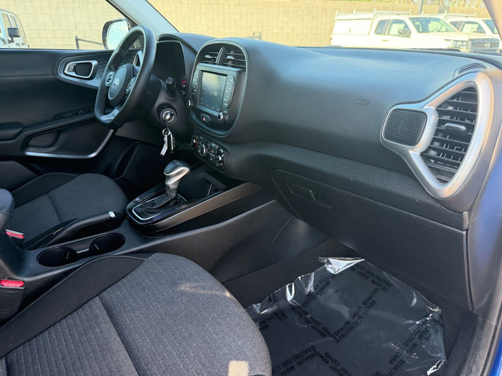 Thumbnail: 2021 Kia Soul - 9