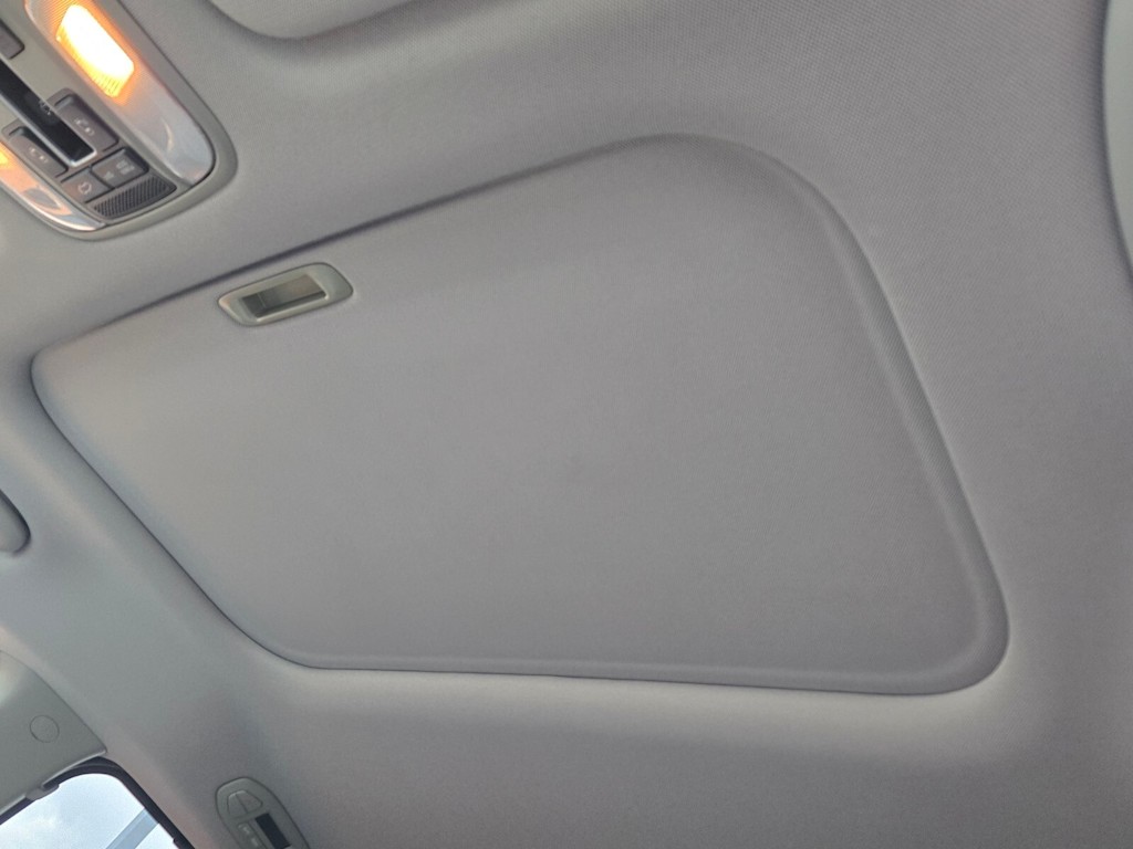 Thumbnail: 2018 Kia Sedona - 13