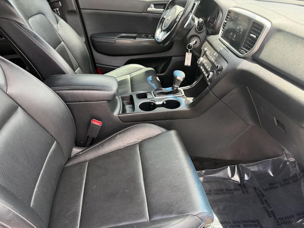 Thumbnail: 2020 Kia Sportage - 10