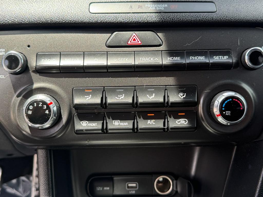 Thumbnail: 2020 Kia Sportage - 24