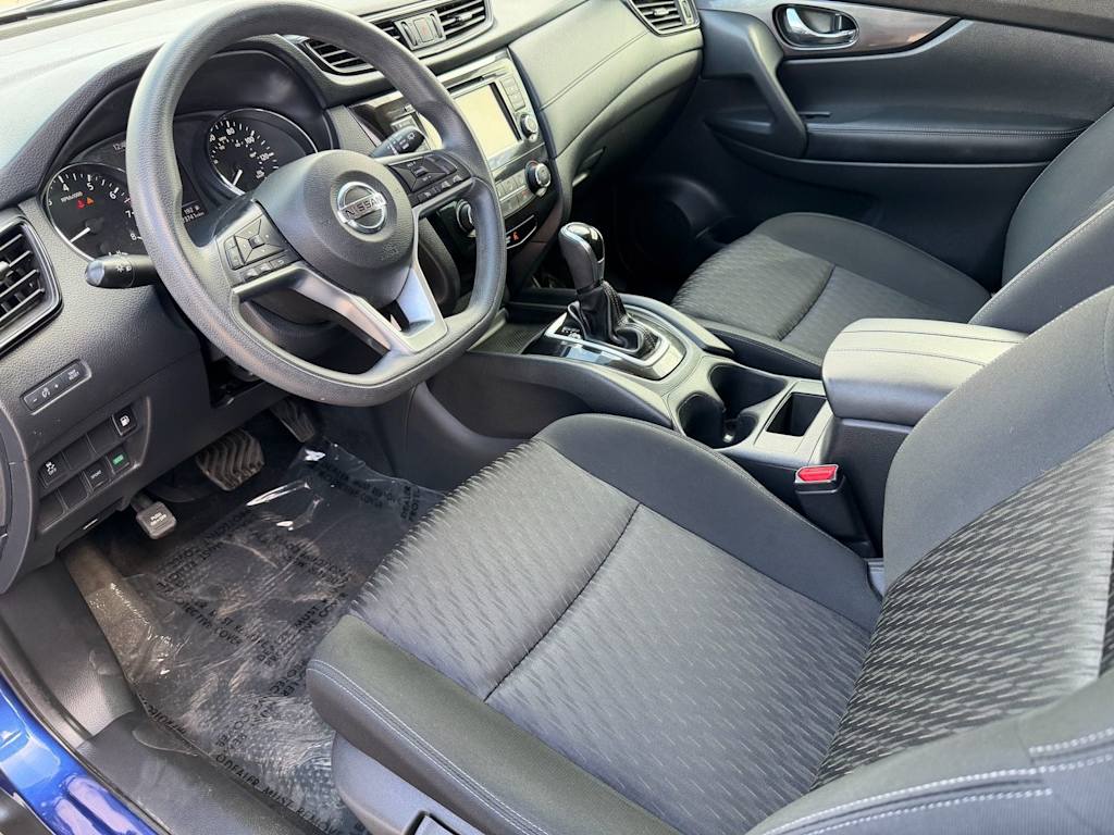 Thumbnail: 2018 Nissan Rogue - 8
