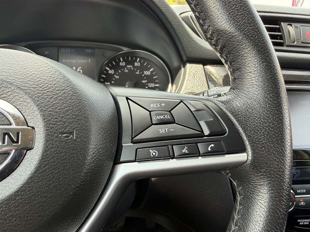 Thumbnail: 2020 Nissan Rogue - 21