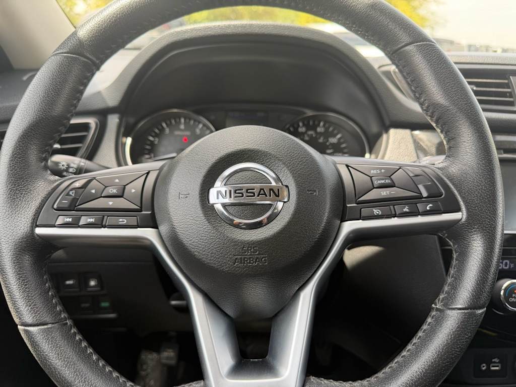 Thumbnail: 2020 Nissan Rogue - 2