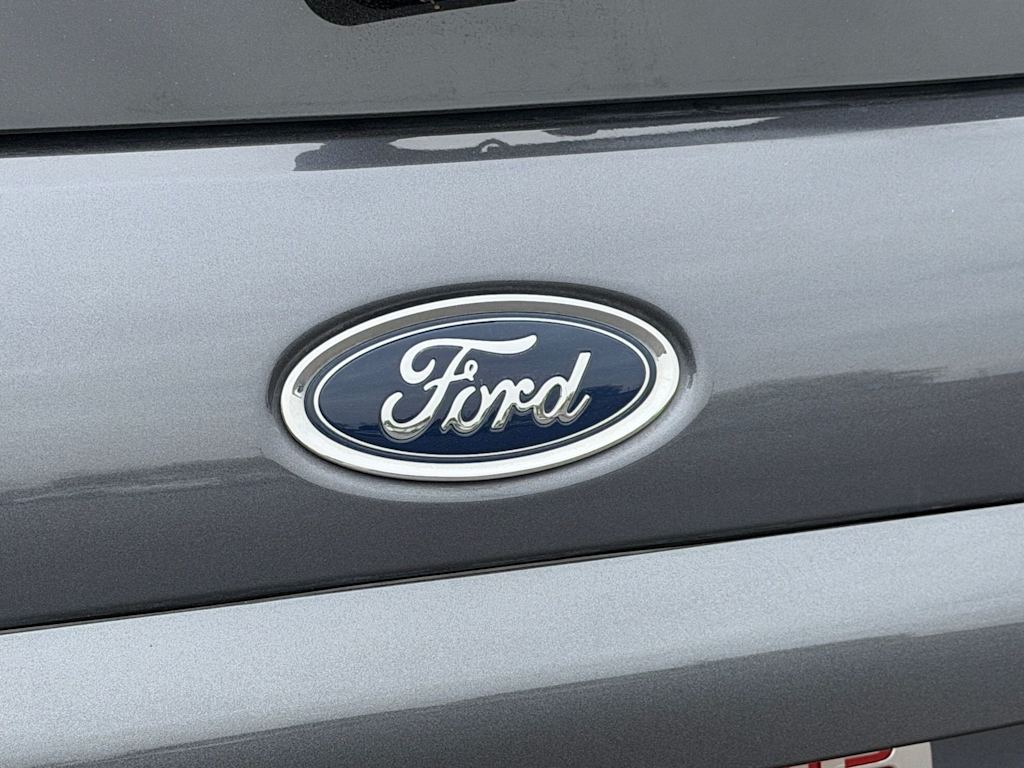 Thumbnail: 2021 Ford EcoSport - 7