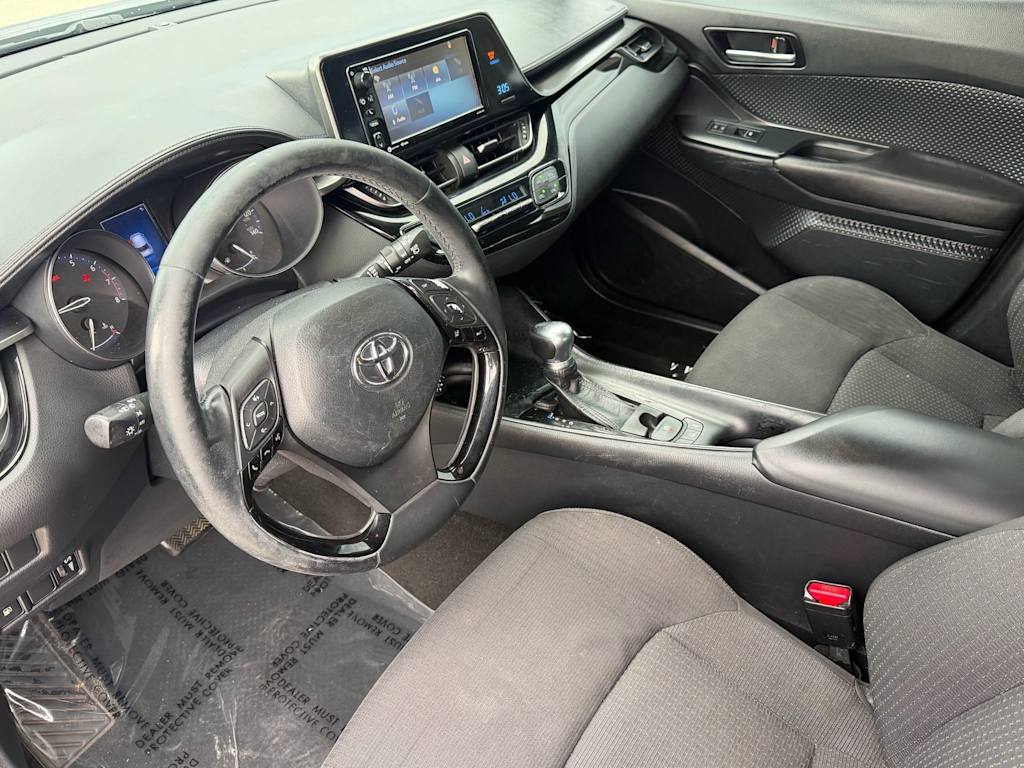 Thumbnail: 2018 Toyota C-HR - 2