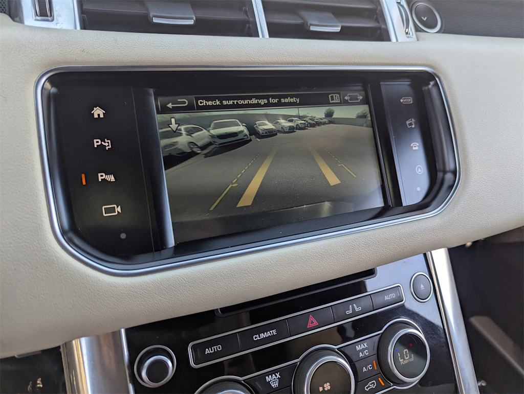 Thumbnail: 2016 Land Rover Range Rover Sport - 30