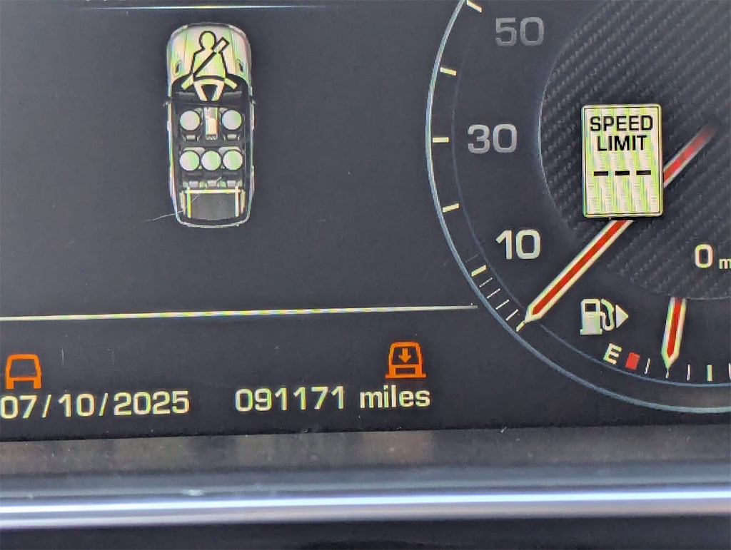 Thumbnail: 2016 Land Rover Range Rover Sport - 33