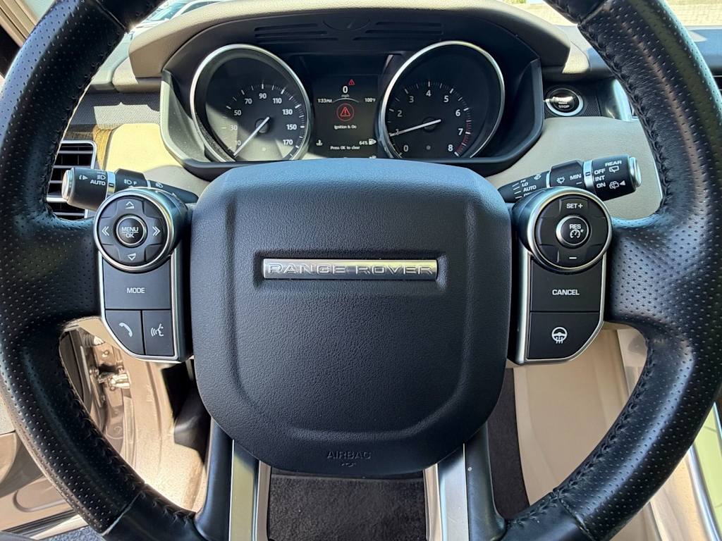 Thumbnail: 2016 Land Rover Range Rover Sport - 36