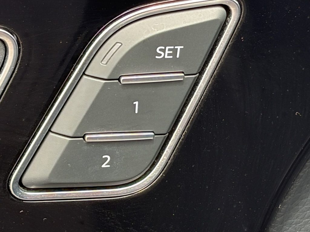 Thumbnail: 2018 Audi Q7 - 25