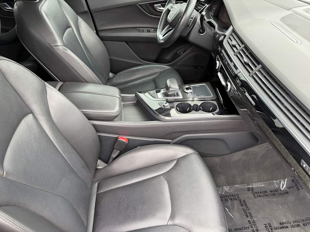 Thumbnail: 2018 Audi Q7 - 9