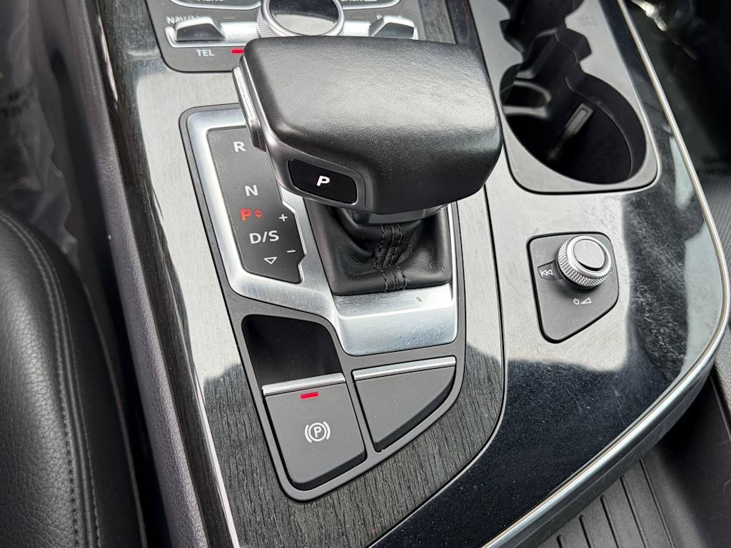 Thumbnail: 2018 Audi Q7 - 14